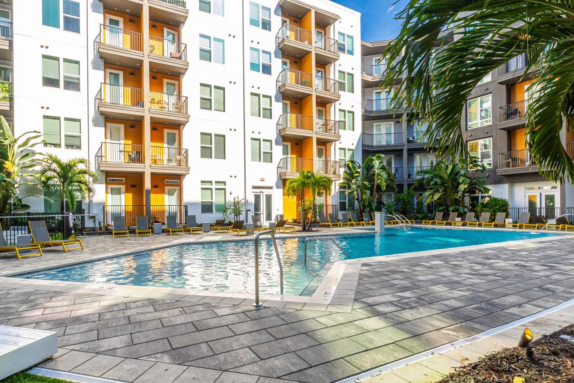 Tropicana Field 1 Bed In Downtown St Pete With Free Parking St. Petersburg Ngoại thất bức ảnh